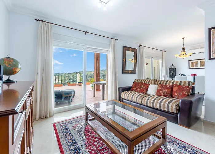 Fantastic 4 Bed La Cala Hills Apartament