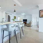 Fantastic 4 Bed La Cala Hills Apartmán