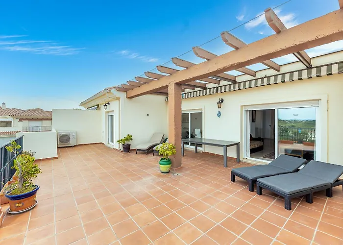Fantastic 4 Bed La Cala Hills Appartement *